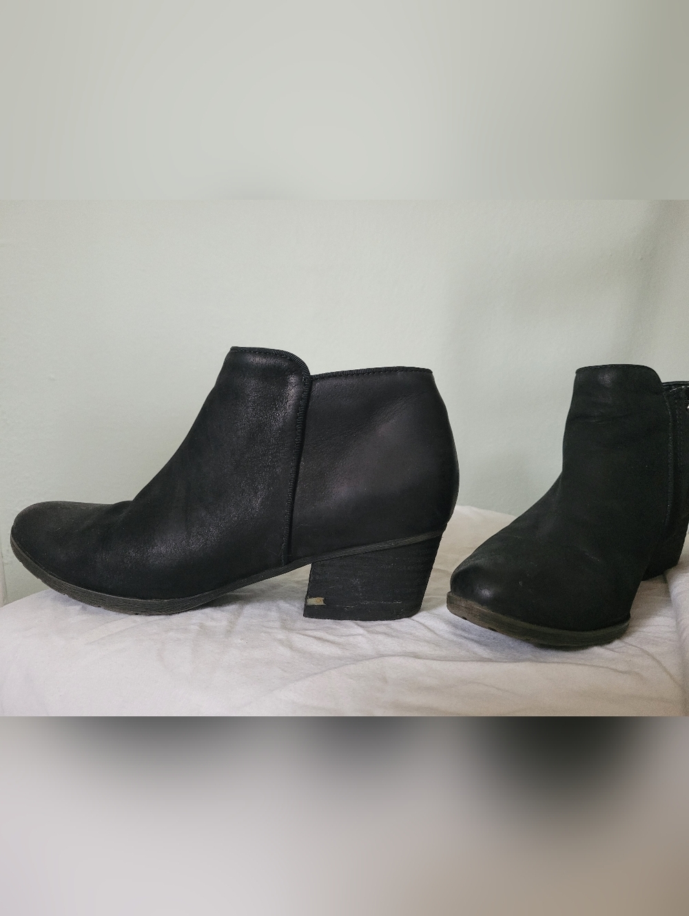 Women's Black Low-Heel Waterproof Ankle Booties with Side Zip - Blondo - 9.5 - Picture 3 of 6